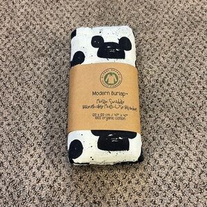 Disney Muslin Swaddle 🤍